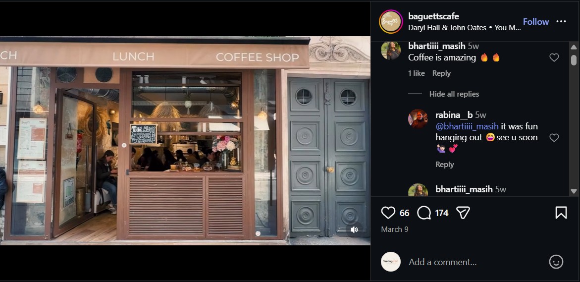 Customer comments and social proof about Baguett's Café in Paris