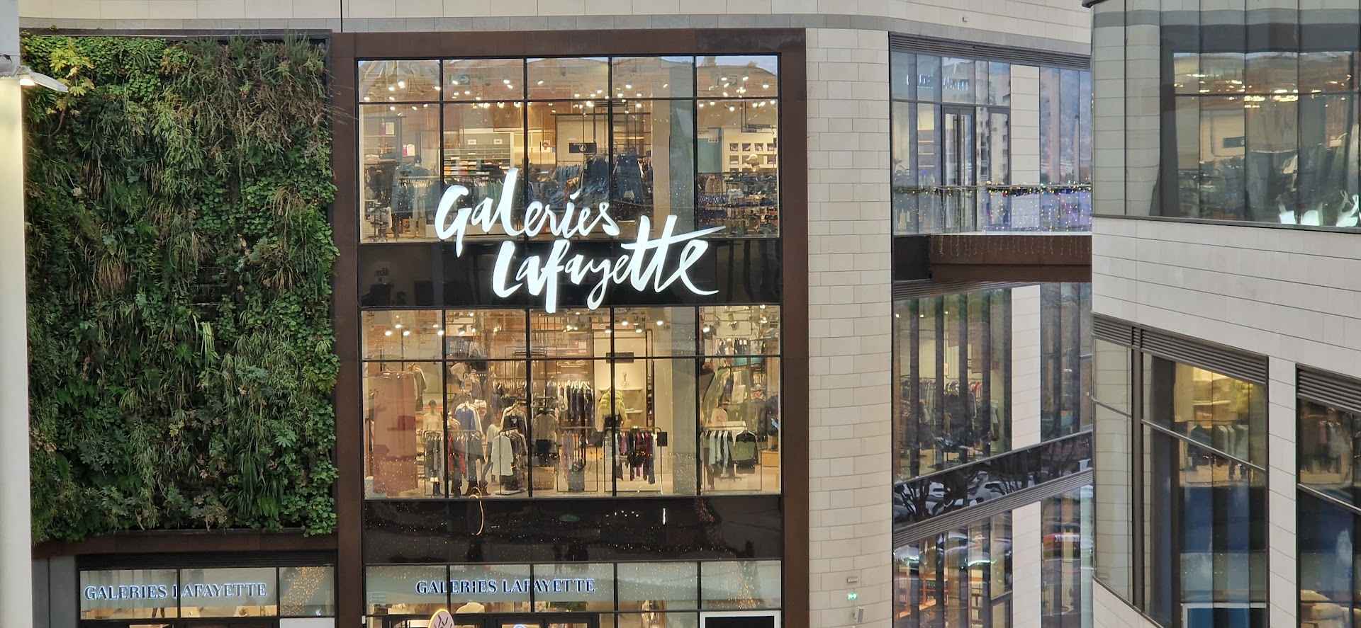 Galeries Lafayette Marseille Prado
