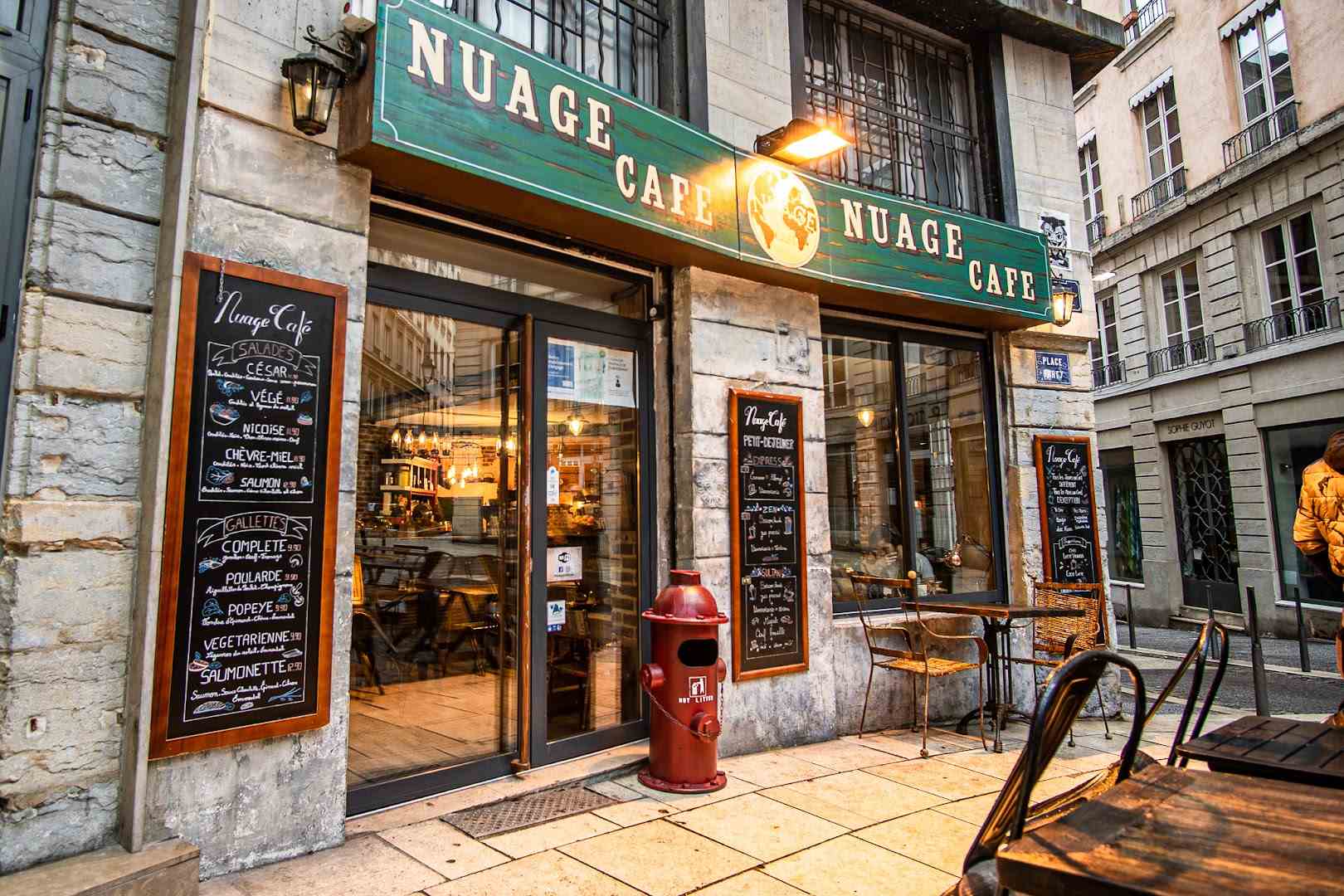 Nuage Cafe Lyon: Arancini, Pistachio Lattes and All Day Brunch Done Right